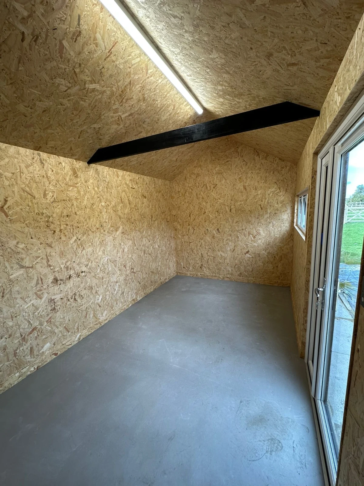 Bury Road Chelsea Shed image (2)